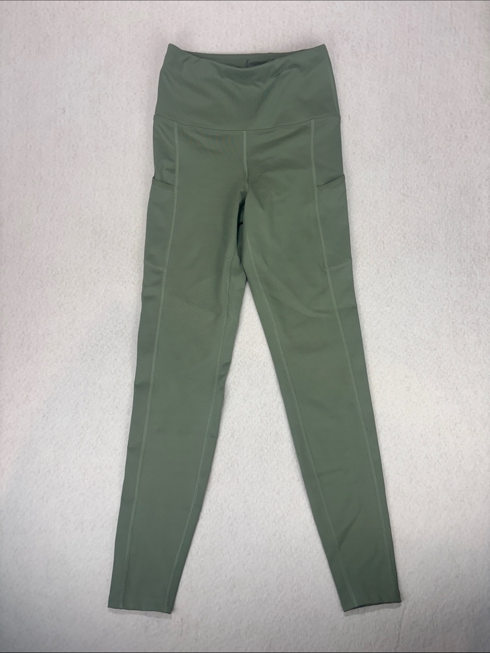 AURIQUE Sage Green Performance Yoga Active Leggings Pockets Women's size S